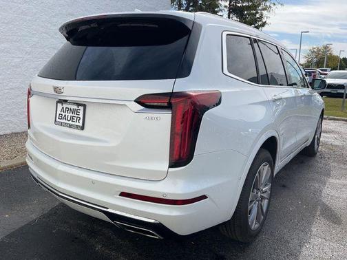 2023 Cadillac XT6 Premium Luxury AWD