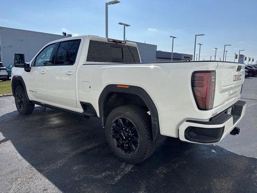 Summit White 2026 GMC Sierra 3500 AT4