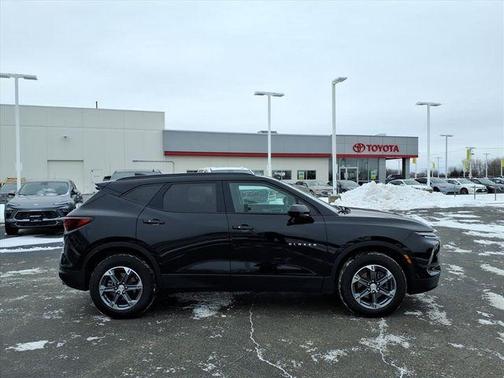 2024 Chevrolet Blazer LT