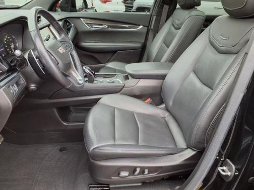 2022 Cadillac XT6 Sport AWD