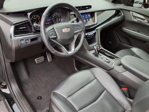 2022 Cadillac XT6 Sport AWD