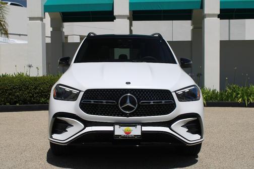 Moonlight White 2026 Mercedes-Benz GLE 450 4MATIC