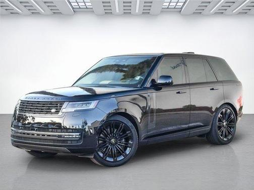 2025 Land Rover Range Rover SE