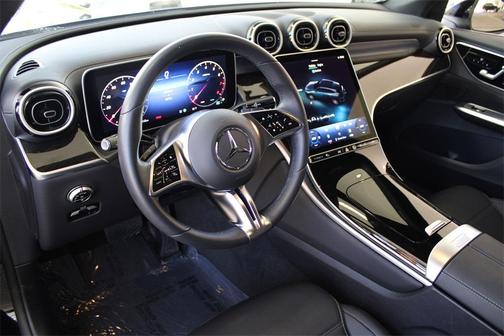 2025 Mercedes-Benz GLC 300 GLC 300