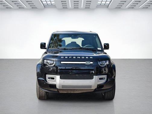 2025 Land Rover Defender P300
