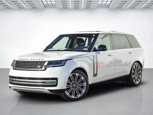 2023 Land Rover Range Rover SE