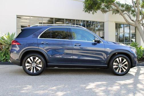 2025 Mercedes-Benz GLE 450e 4MATIC