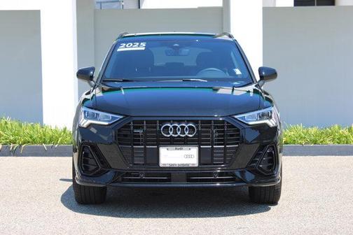 2025 Audi Q3 Premium