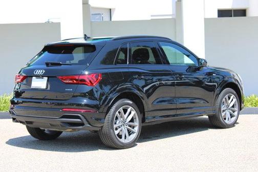 2025 Audi Q3 Premium