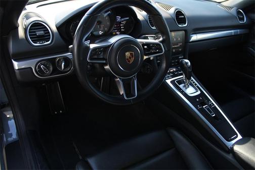 2017 Porsche 718 Boxster S