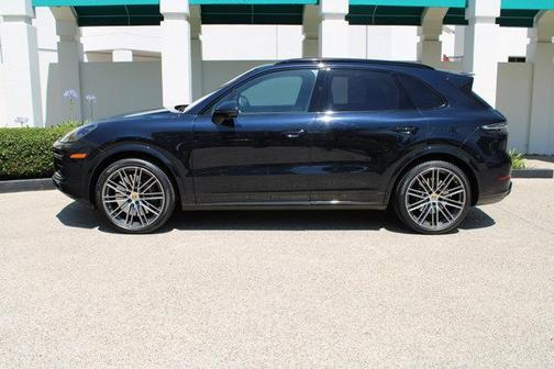 2021 Porsche Cayenne Turbo