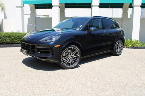 2021 Porsche Cayenne Turbo