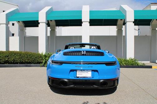 2023 Porsche 911 Carrera GTS