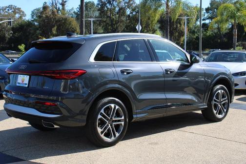 Tambora Flame 2026 Audi Q5 PLUS