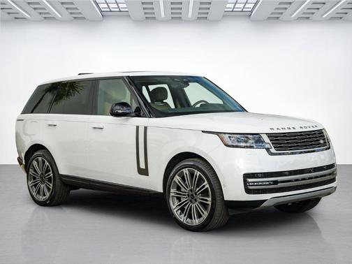 Ostuni Pearl White 2026 Land Rover Range Rover P530 SE