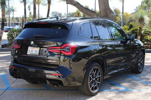 2024 BMW X3 M40i