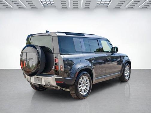 2025 Land Rover Defender S