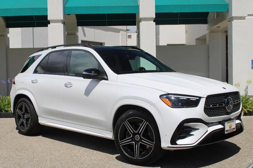 Moonlight White 2026 Mercedes-Benz GLE 350 Base 4MATIC