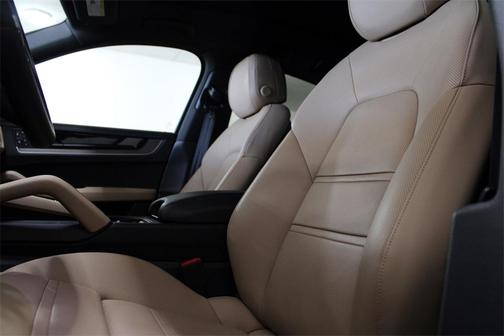 2025 Porsche Cayenne Base