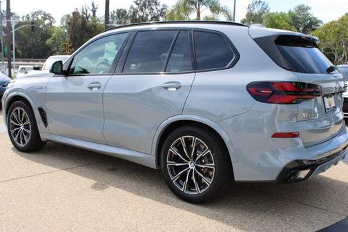 2026 BMW X5 PHEV xDrive50e