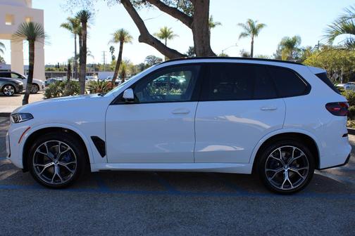 Alpine White 2026 BMW X5 xDrive40i