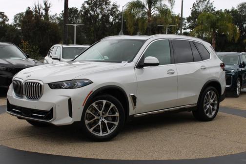Mineral White Metallic 2026 BMW X5 sDrive40i