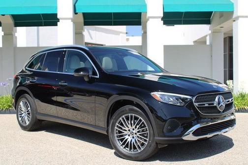 Black 2026 Mercedes-Benz GLC 300 Base