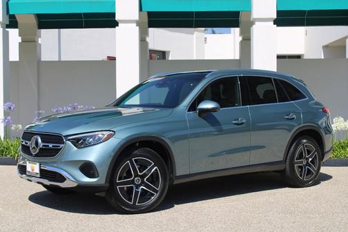Verde 2026 Mercedes-Benz GLC 300 Base