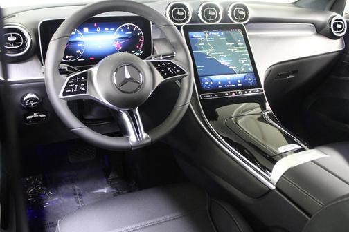 Verde 2026 Mercedes-Benz GLC 300 Base