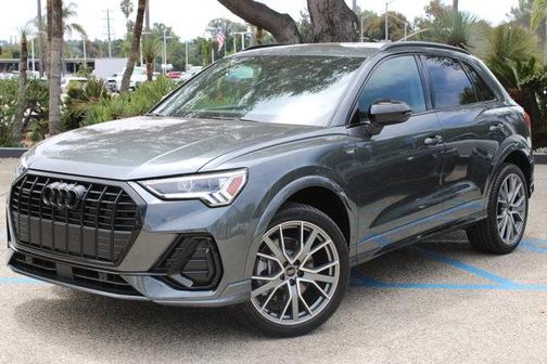 2025 Audi Q3 45 S line Premium