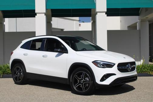 Polar White 2026 Mercedes-Benz GLA 250 Base
