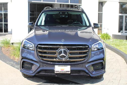Twilight Blue Metallic 2026 Mercedes-Benz GLS 450 4MATIC