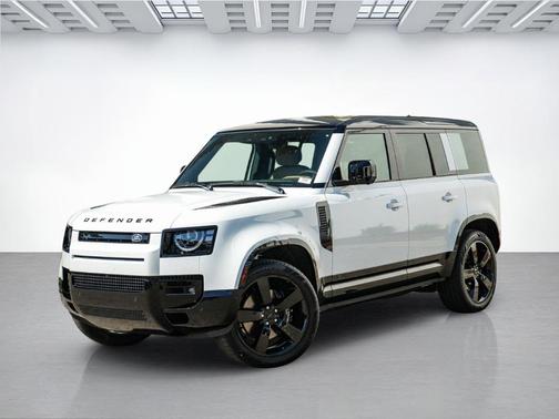 Fuji White 2026 Land Rover Defender P525 V8