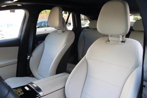 2026 Mercedes-Benz GLC 300 GLC 300