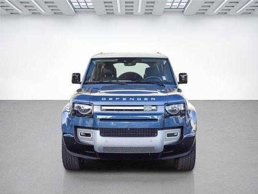 2024 Land Rover Defender S