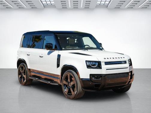 Fuji White 2026 Land Rover Defender P400 X-Dynamic SE