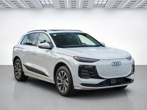 2025 Audi Q6 e-tron Premium