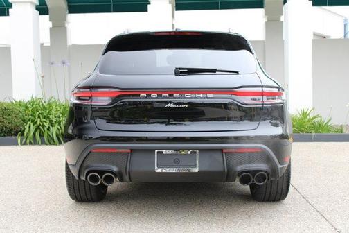 2025 Porsche Macan 