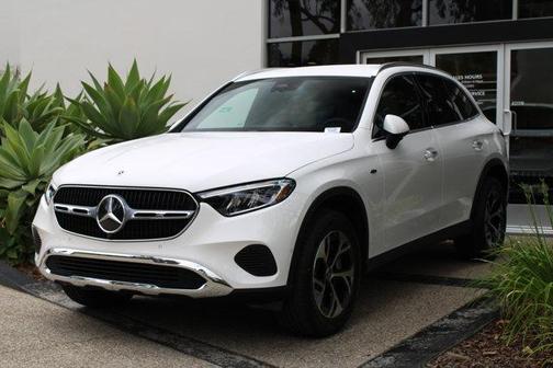 2025 Mercedes-Benz GLC 350e Base 4MATIC