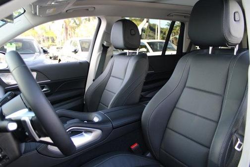 2026 Mercedes-Benz GLS 450 GLS 450