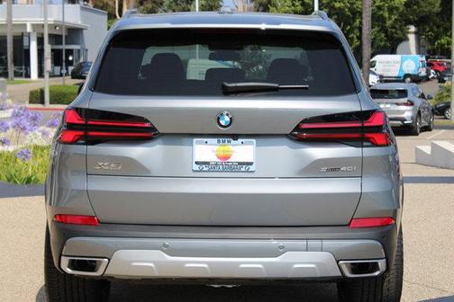 2026 BMW X5 sDrive40i