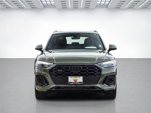 2024 Audi Q5 45 S line quattro Premium