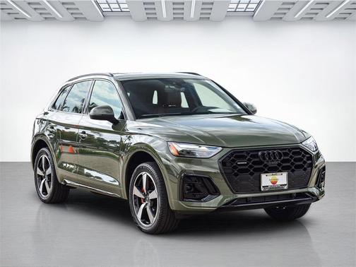2024 Audi Q5 45 S line quattro Premium
