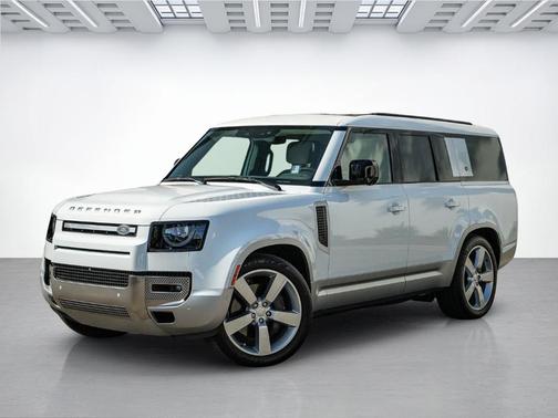 Fuji White 2023 Land Rover Defender First Edition