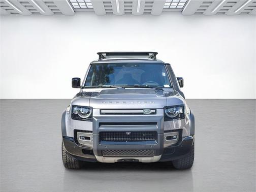 2022 Land Rover Defender 110 X-Dynamic SE
