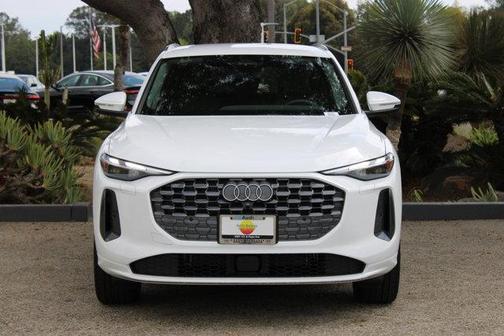 2025 Audi Q5 Premium