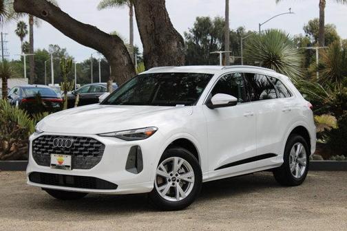 2025 Audi Q5 Premium