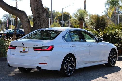 Alpine White 2025 BMW 330 i