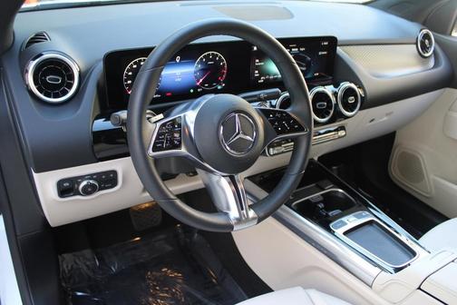 2026 Mercedes-Benz GLA 250 Base