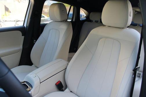 2026 Mercedes-Benz GLA 250 Base